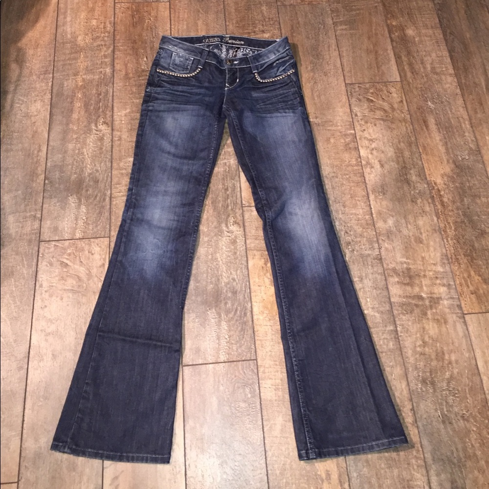 COPY - Like New GUESS PREMIUM "Foxy Flare" Jeans